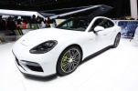 PORSCHE Panamera Turbo S E Hybrid