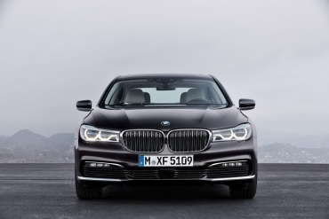 BMW Seria 7 2016