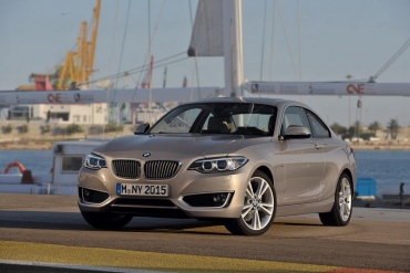 BMW introduce motorizări noi şi versiuni xDrive  
