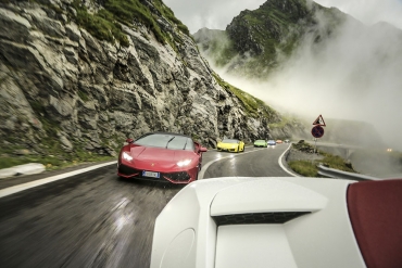 Lamborghini Huracan pe Transfagarasan: șase tauri frumoși în România