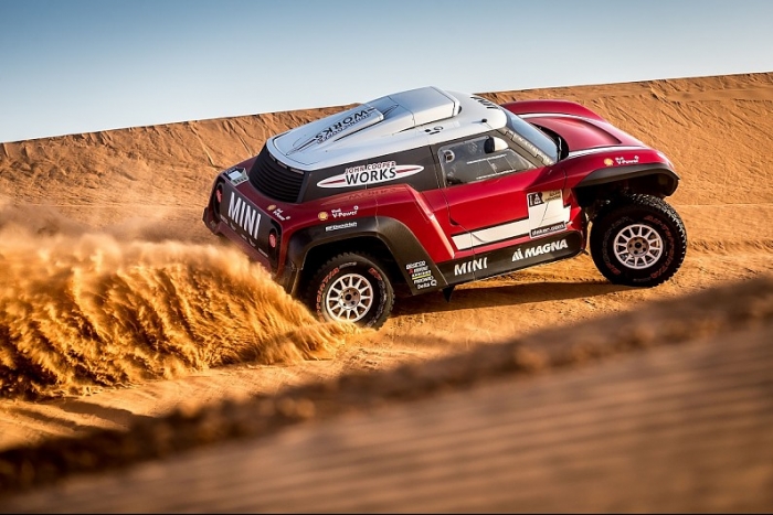 X-raid dezvăluie noul Mini buggy pentru Raliul Dakar 2018