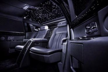 Rolls-Royce încrustat cu diamante
