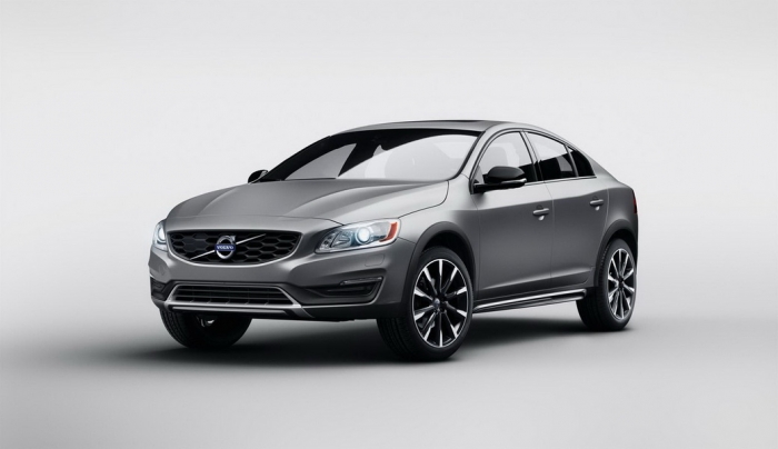 S60 Cross Country, „încrucișare” inedită de la Volvo
