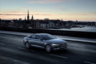 Noul S90, „arma” Volvo împotriva trio-ului german