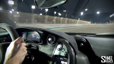 Tur de circuit, la bordul lui McLaren P1