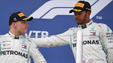Controversă în Rusia! Ordinele de echipă îi umbresc victoria lui Hamilton!