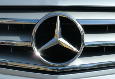 Rechemări masive și pentru Mercedes