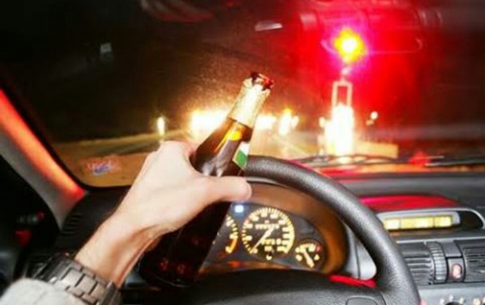 Polițiștii cer ridicarea permisului timp de un an pentru șoferii prinși bauți la volan