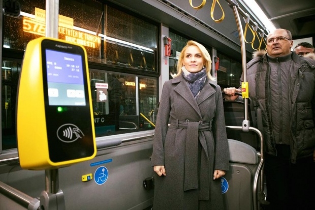 Internet şi prize USB pentru încărcarea telefoanelor în noile autobuze pentru bucureșteni