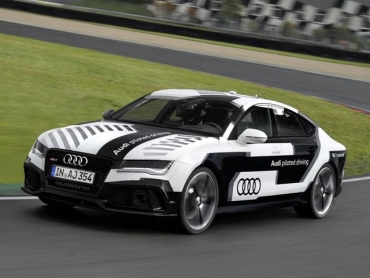 Audi RS7 autonom, testat cu succes