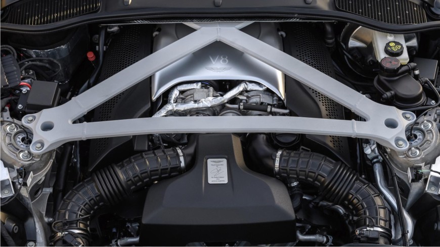 Aston Martin DB11 a primit un motor V8 de la Daimler AG