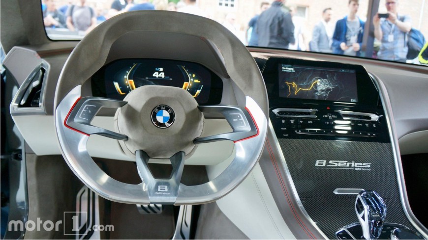 Conceptul BMW Seria 8 bord