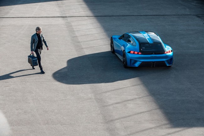 Peugeot Instinct concept: avanpremiera viitorului la Geneva 2017