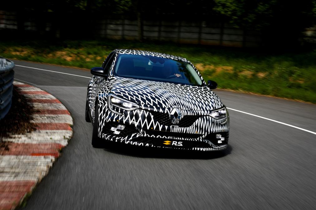 Noul Mégane R.S. va avea prima apariţie publică în weekendul Grand Prix-ului din Monaco