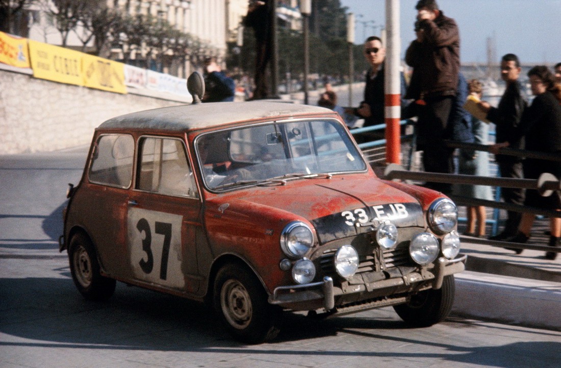 50 de ani de la prima victorie Mini în Raliul Monte Carlo
