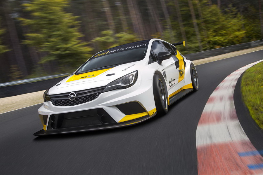 Astra TCR, cel mai scump din Astra din istorie