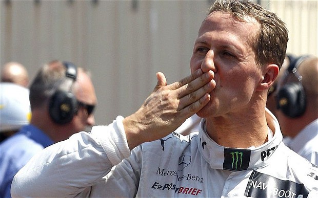 Mercedes nu reziliază contractul cu Schumacher